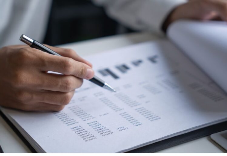 SNS em 2025: Déficit Recorde e Desafios à Sustentabilidade