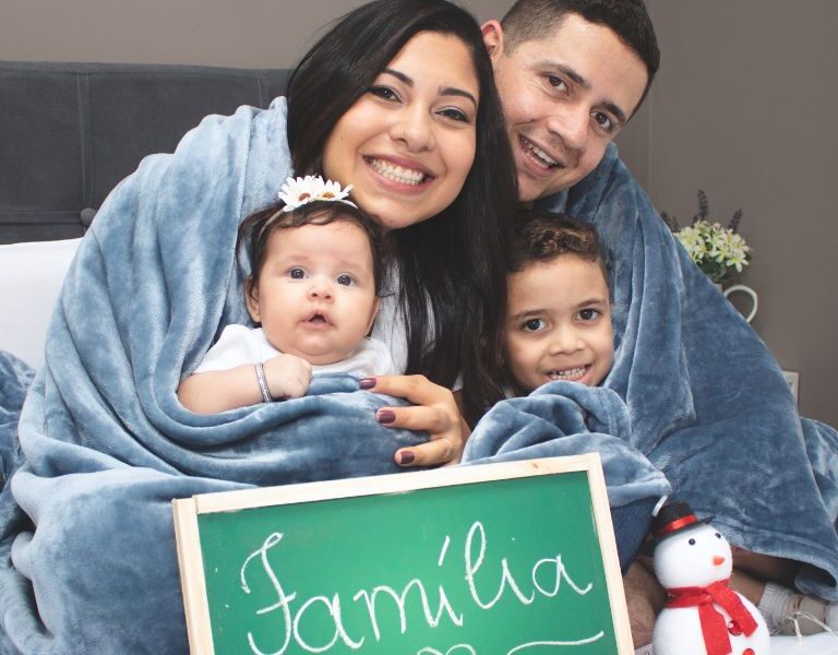 Família sacana grátis impacto e cultura no digital português